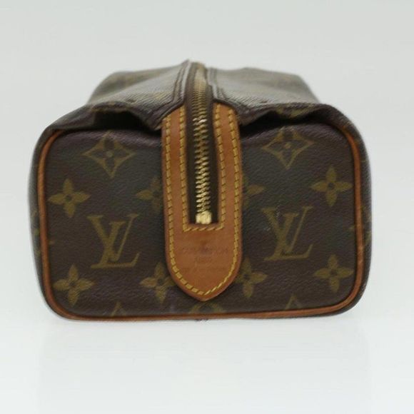 LOUIS VUITTON Monogram Trousse Patte Pression Cosmetic Pouch - Picture 3 of 15
